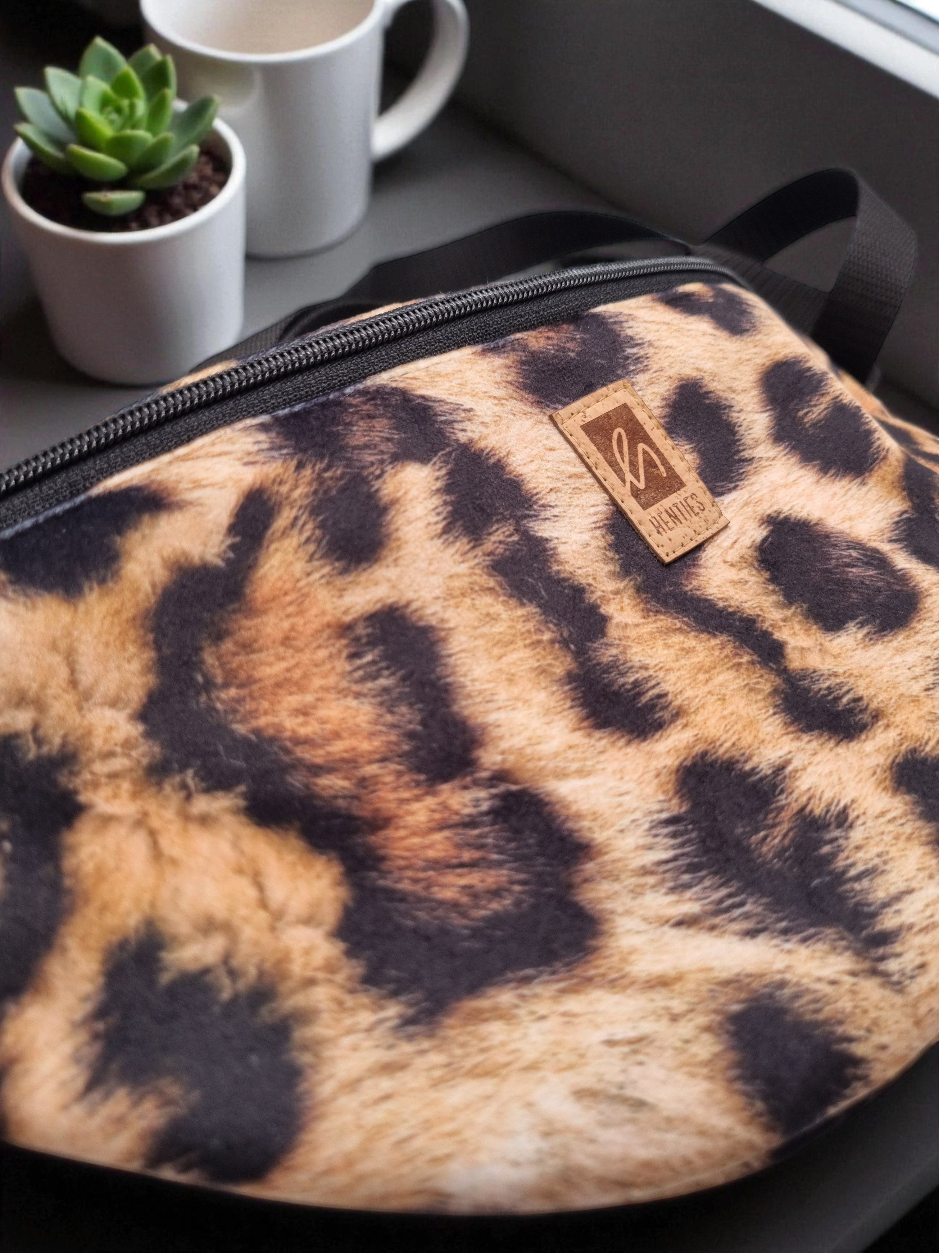 NILSON | Bauchtasche | wild