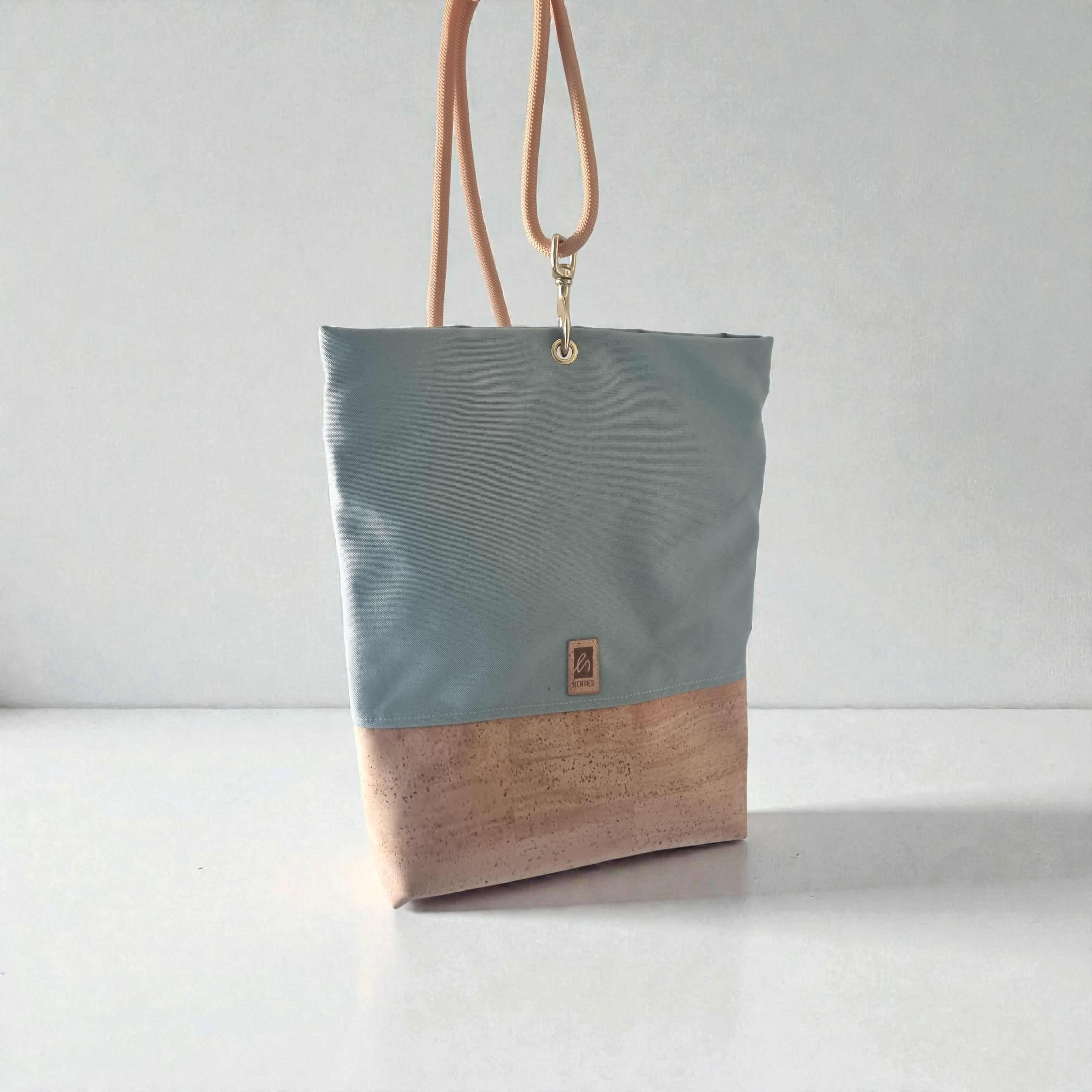 YLVA | Rucksack | graugrün