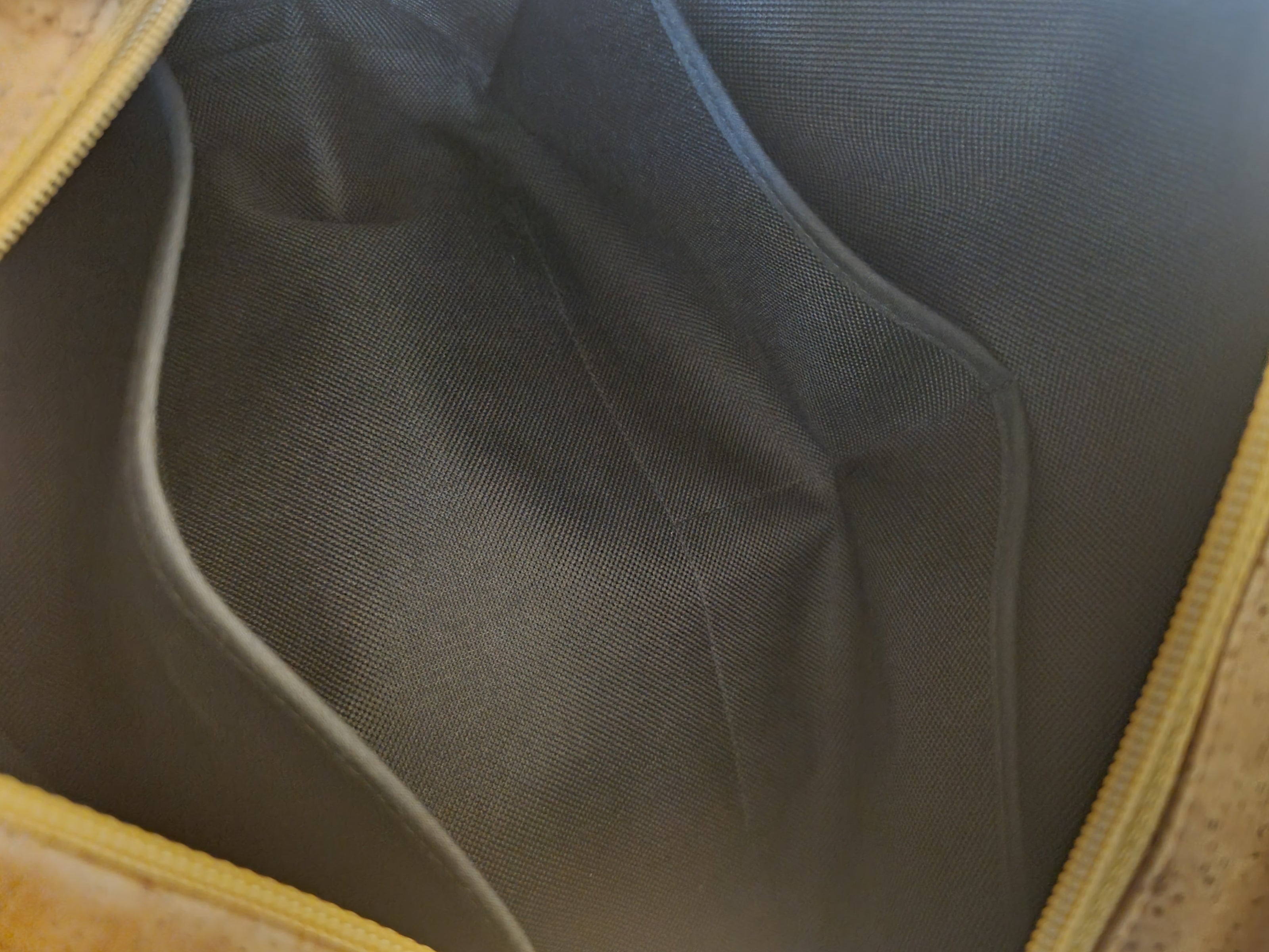 Maxi Pouch HELVI | kork